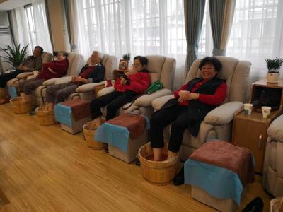 幸福！朝晖街道居家养老服务中心正式开业，养老服务再升级